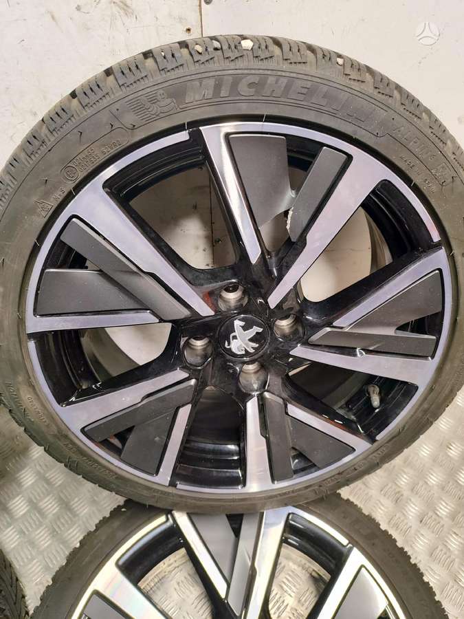 Peugeot, light alloy, R17