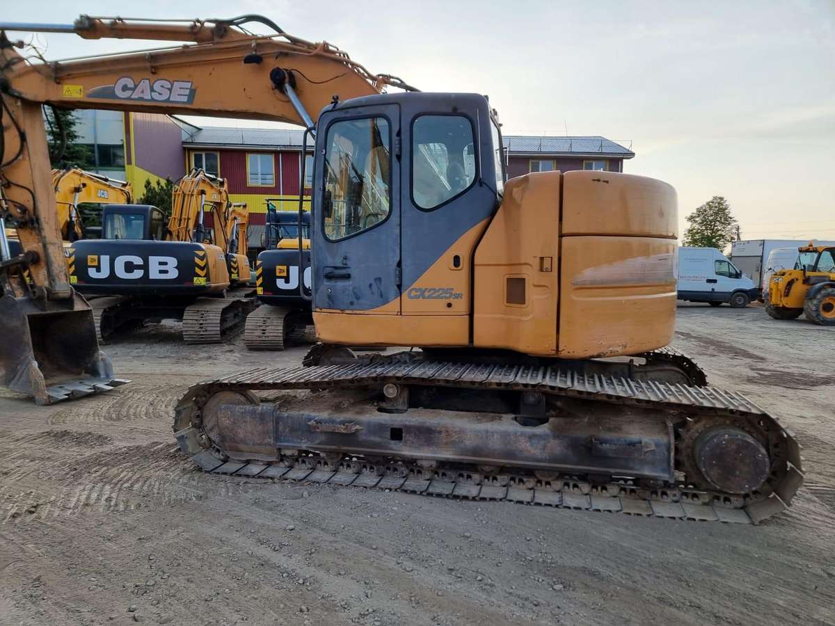 Case CX225 SR, ekskavatori