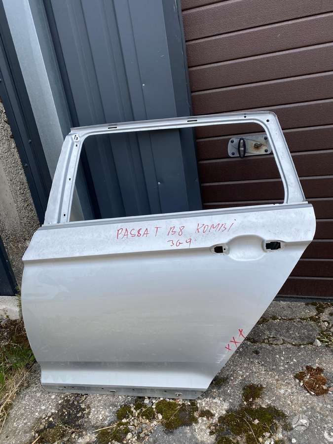 Volkswagen Passat body parts