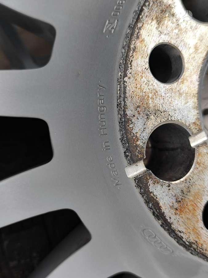 Audi, vieglmetāla, R17