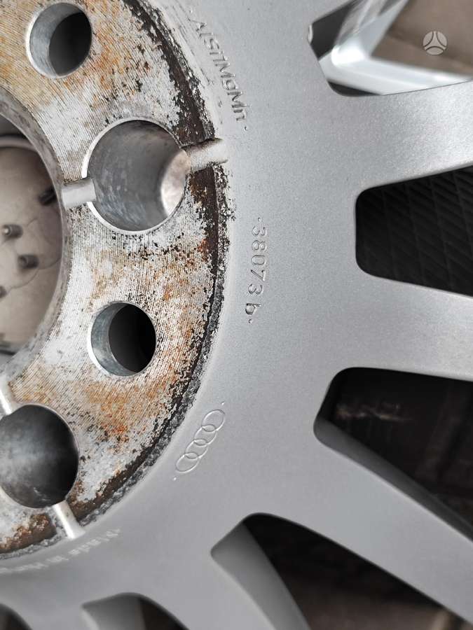 Audi, vieglmetāla, R17