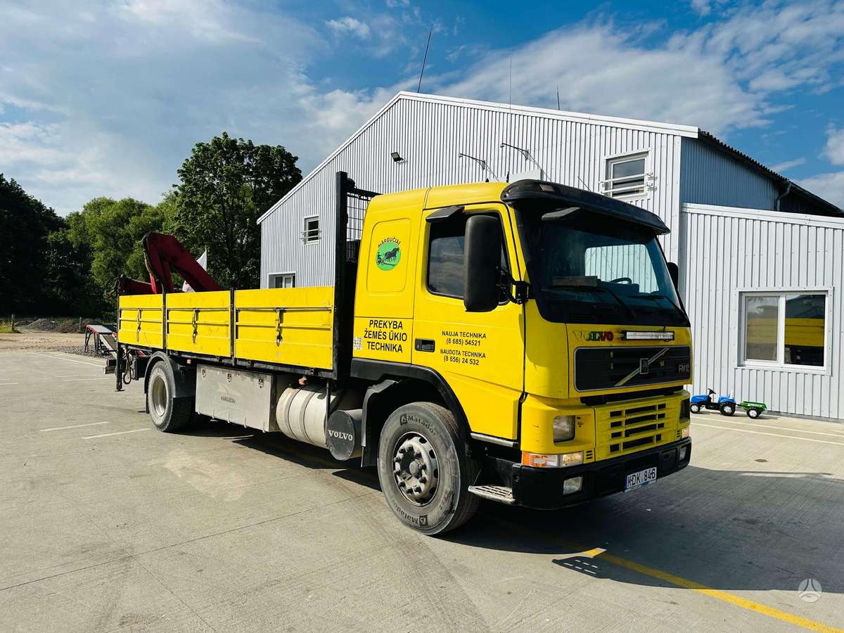 Volvo FM12, su kranu