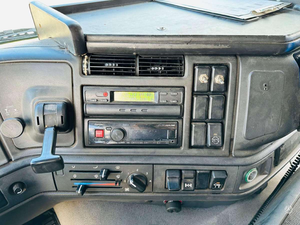 Volvo FM12, с краном