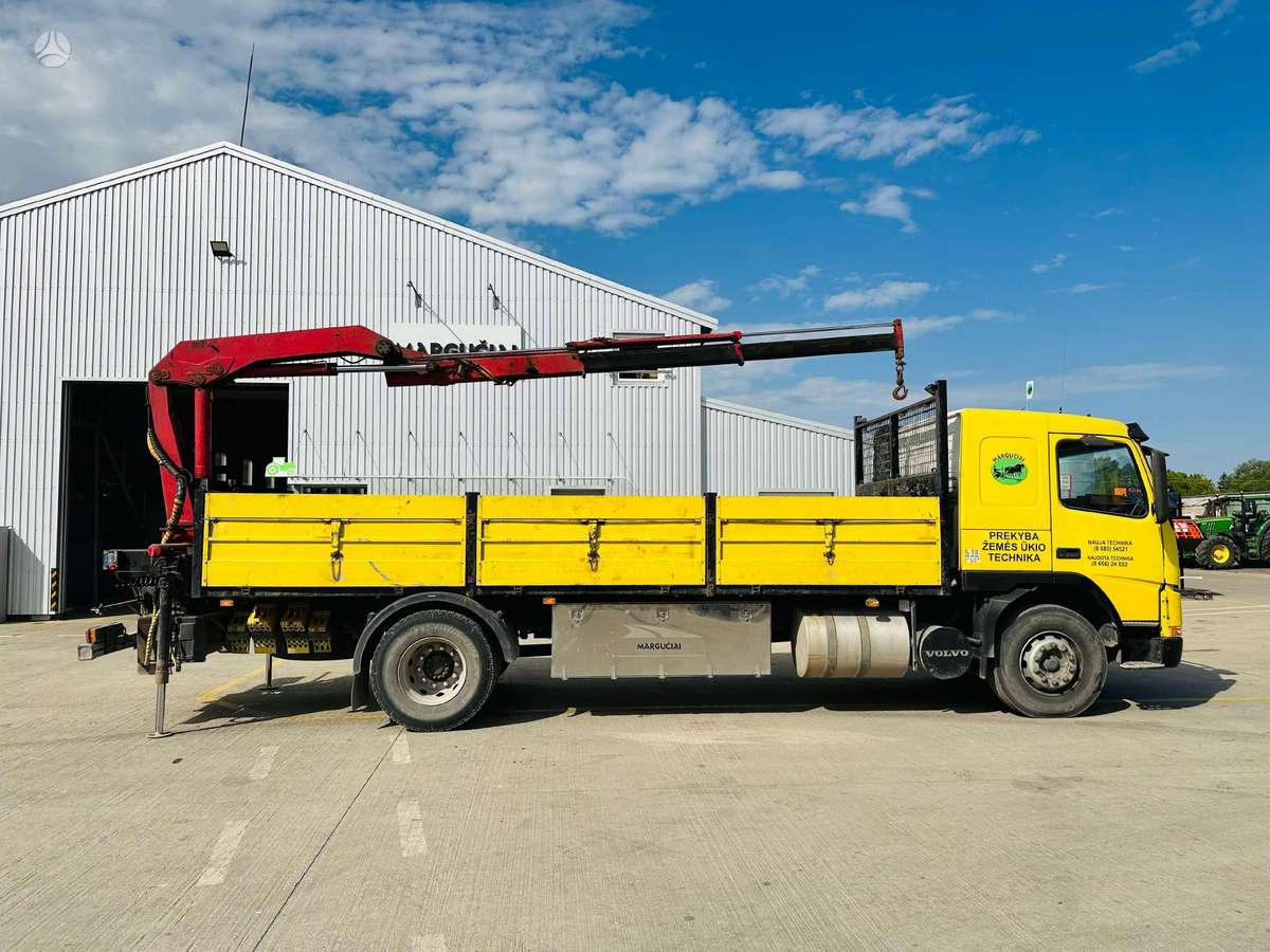 Volvo FM12, с краном