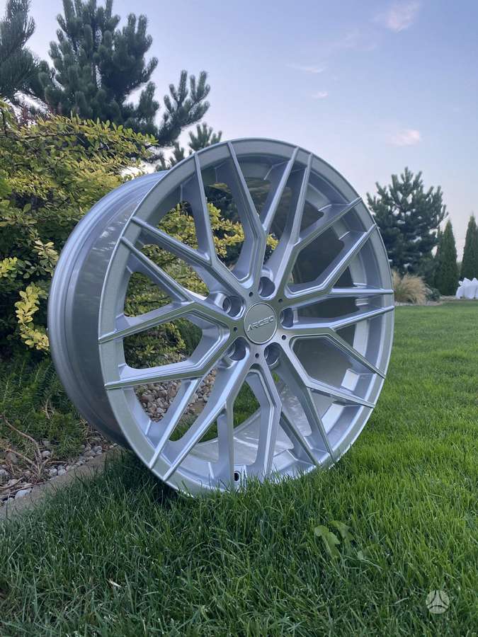 Arceo Valencia Silver Diamond, light alloy, R19