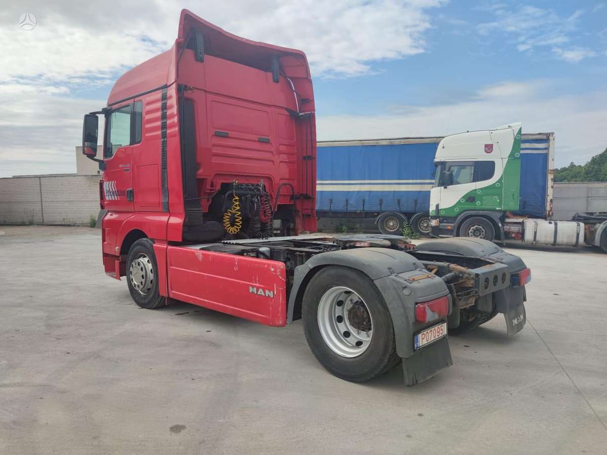 MAN 18.440   retarder, double sleeper
