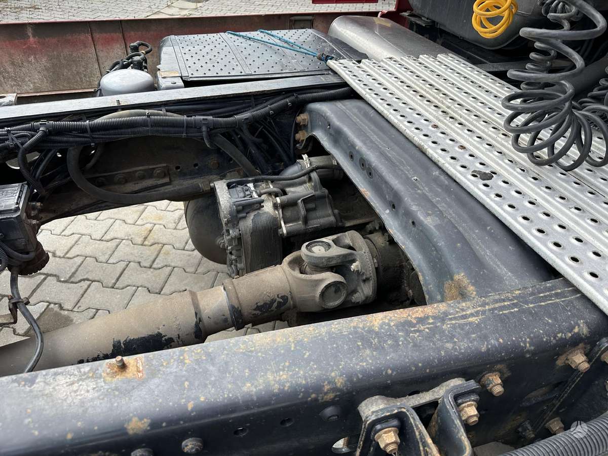 MAN 18.440   retarder, double sleeper