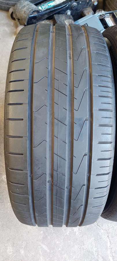 Hankook, летние 245/45 R18