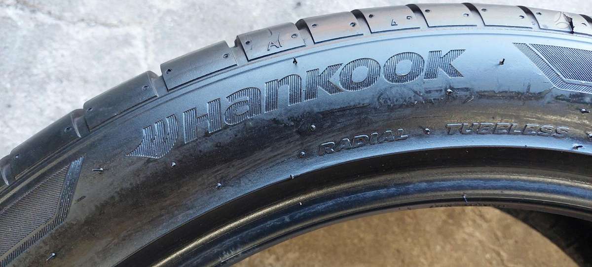 Hankook, vasarinės 225/45 R19