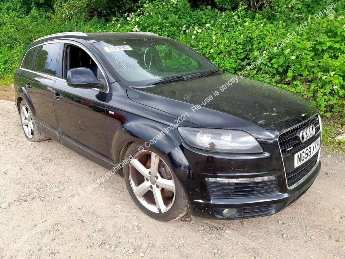 Audi Q7 Auto ardomas platesnė info telefonu