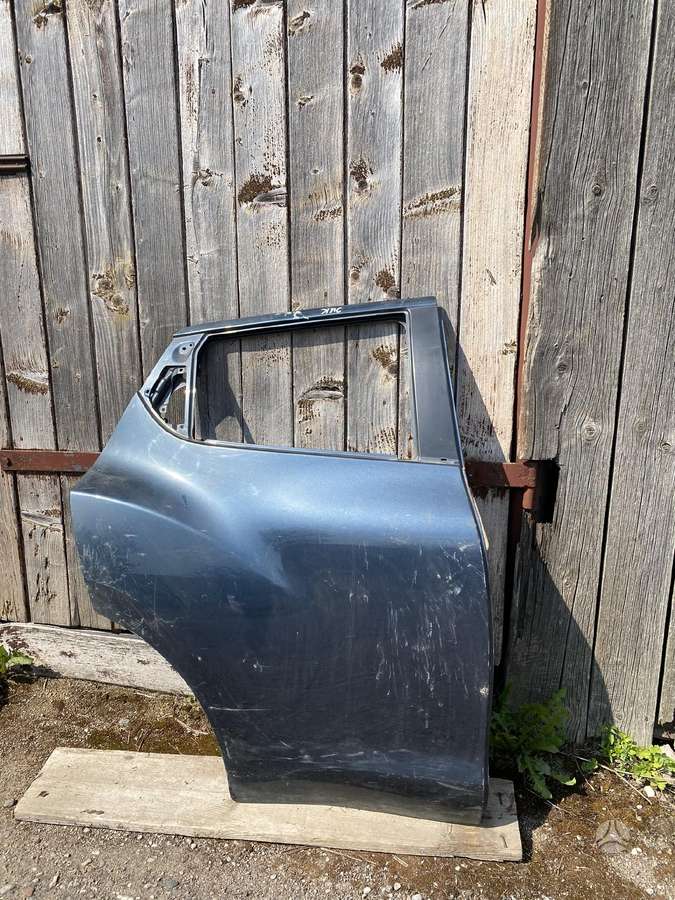 Nissan Juke kėbulo dalys