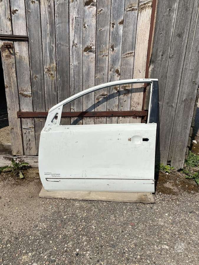 Nissan Note body parts