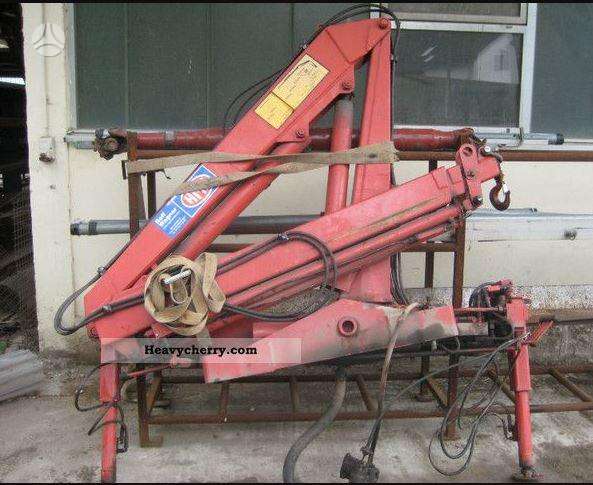 Mercedes-Benz 052, cranes / grapples