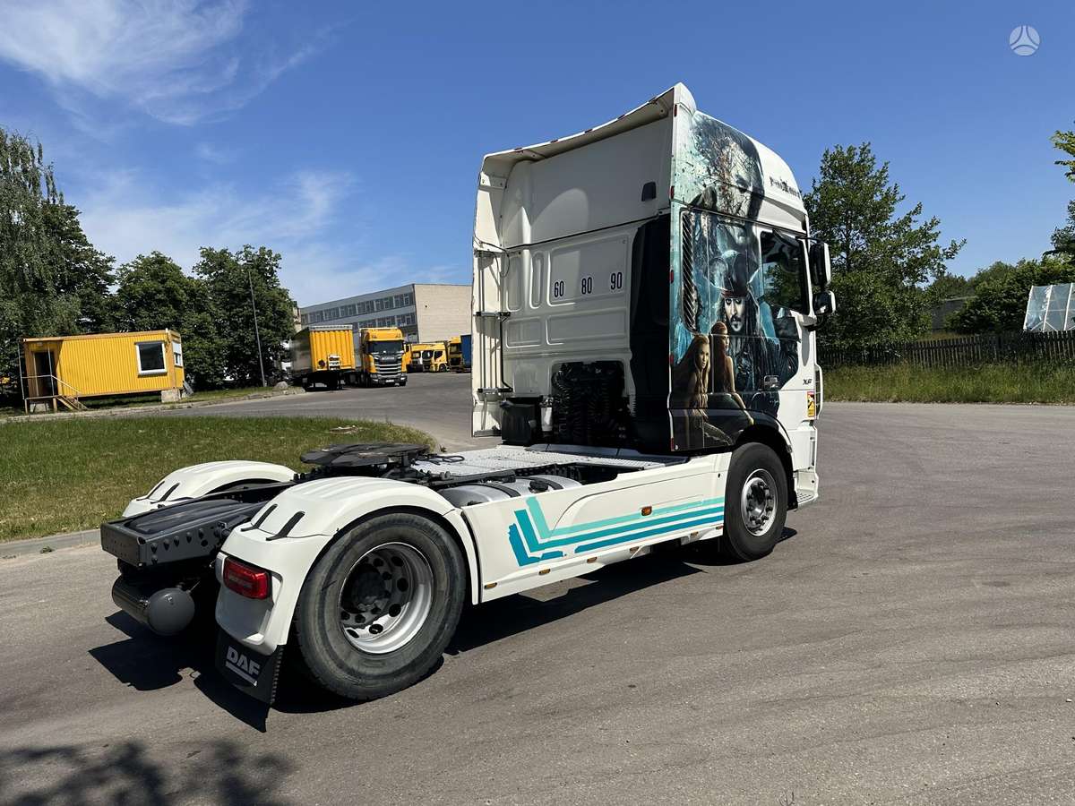 DAF XF 530, double sleeper