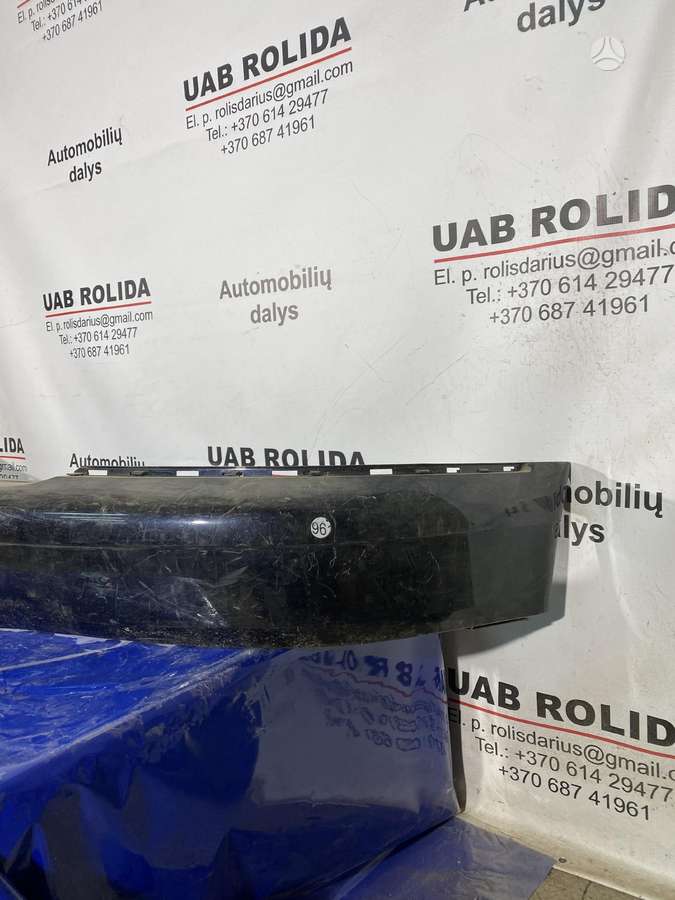 Audi A8 body parts