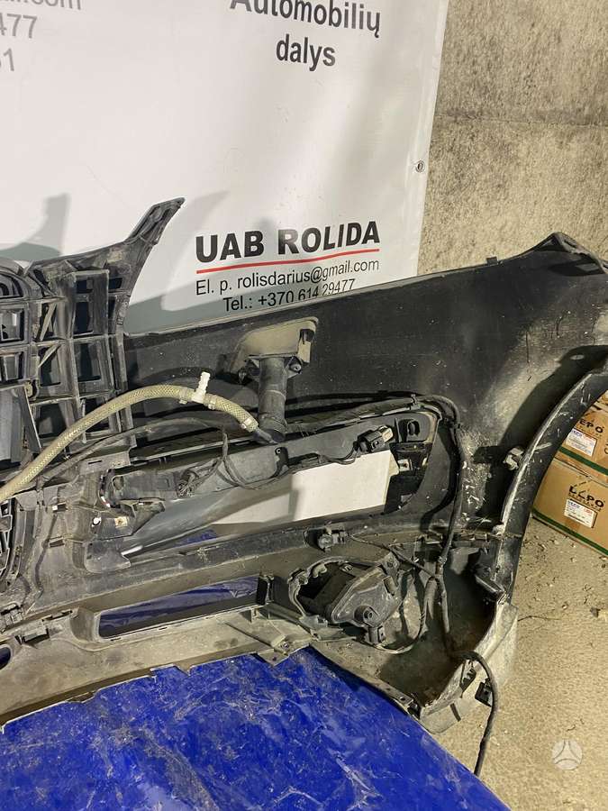 Audi Q7 kėbulo dalys