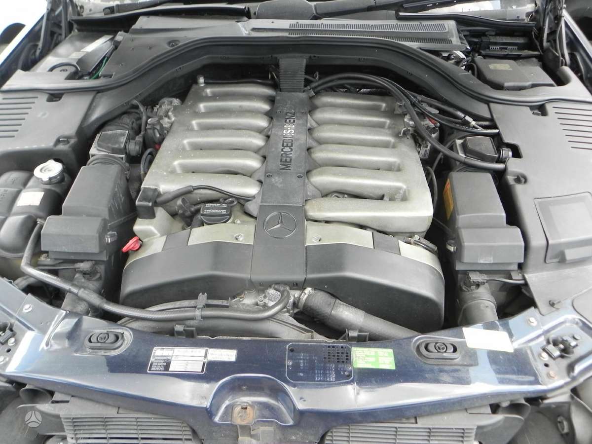 Mercedes-Benz CL600 по частям