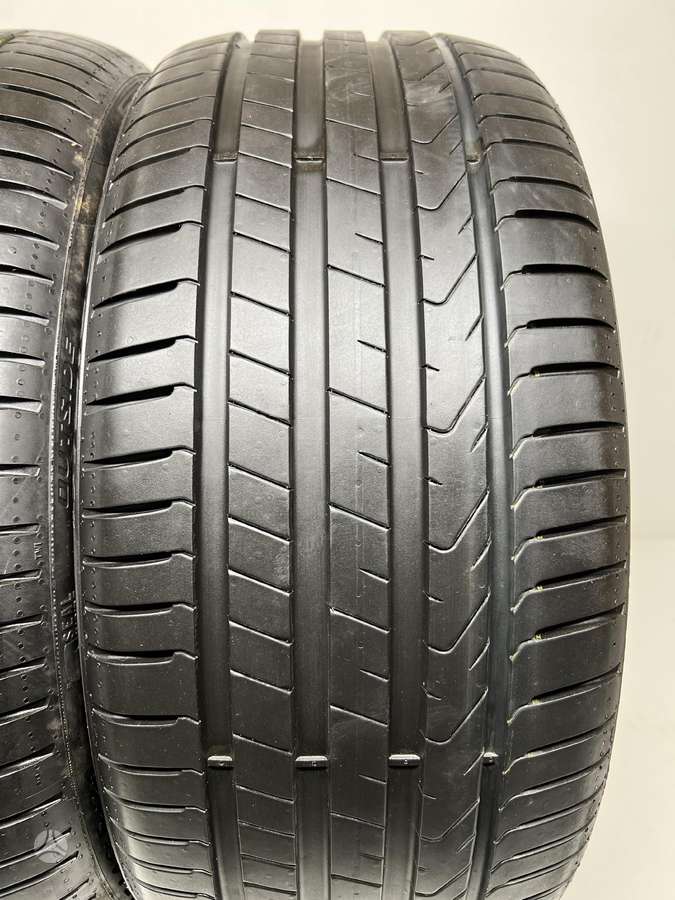 Pirelli Scorpion 2021m, летние 255/40 R21