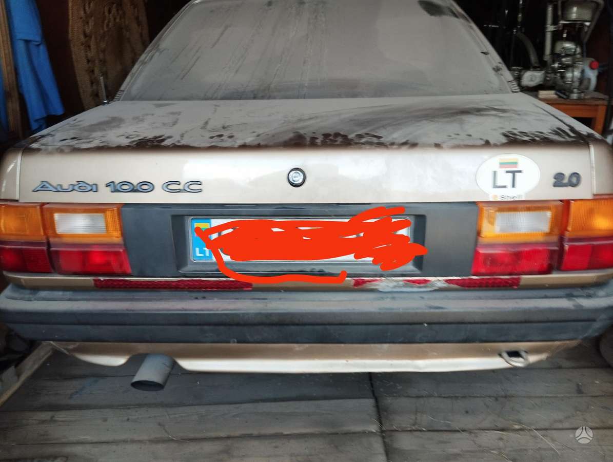 Audi 100, 2.0 l., Седан