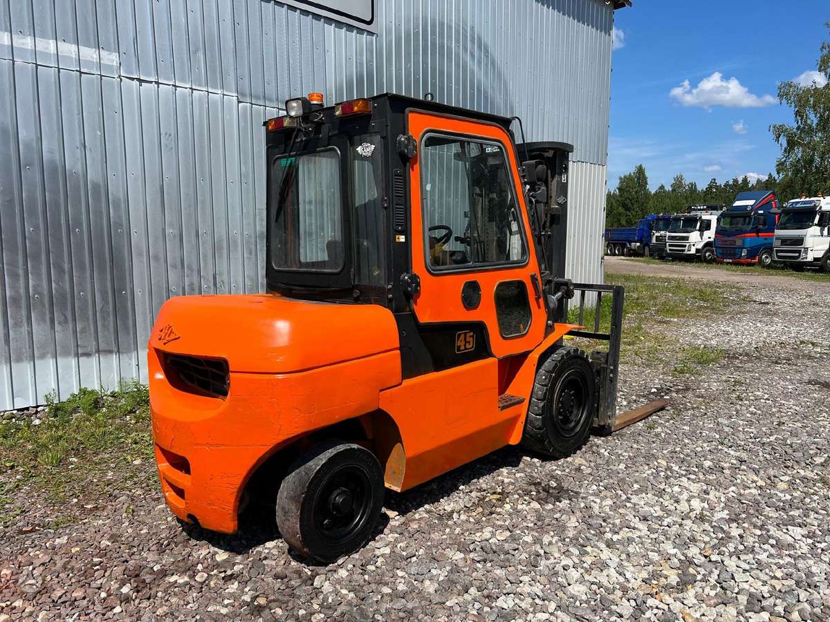 HC CPCD45, 4.5t / 4.5m, forklifts