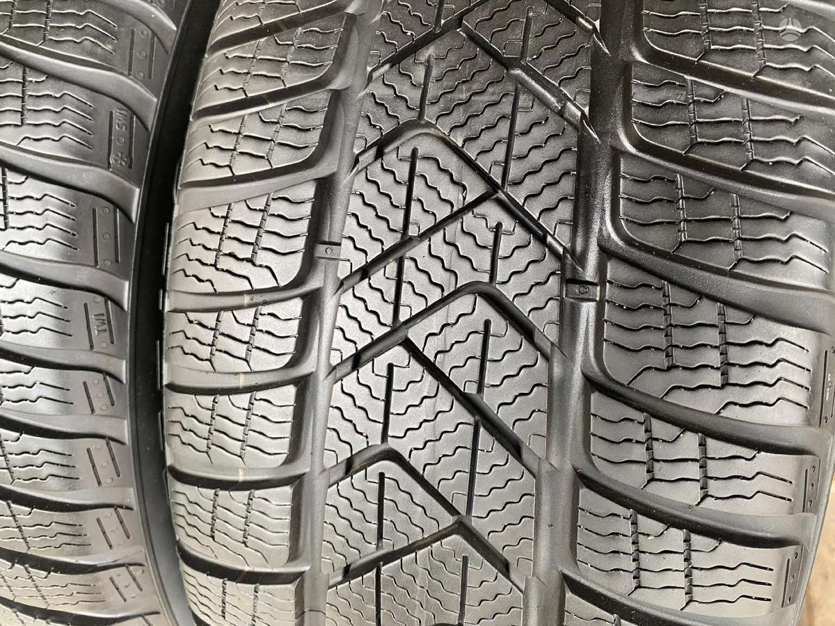 Pirelli Sotto zero3, žieminės 225/50 R17