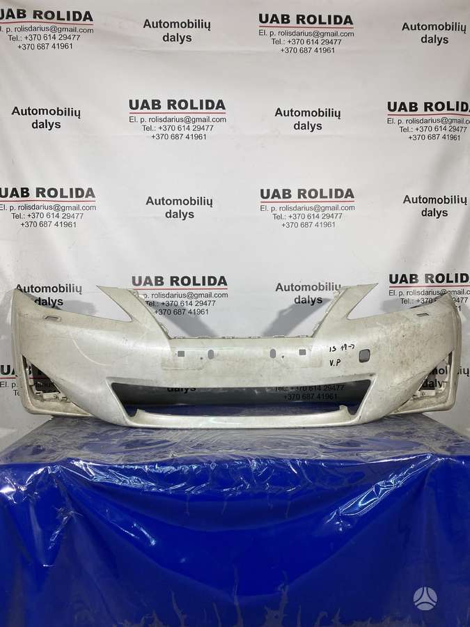 Lexus IS klasė body parts