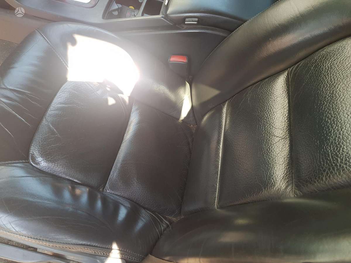 Volvo XC70 Visos volvo dalys 130000km