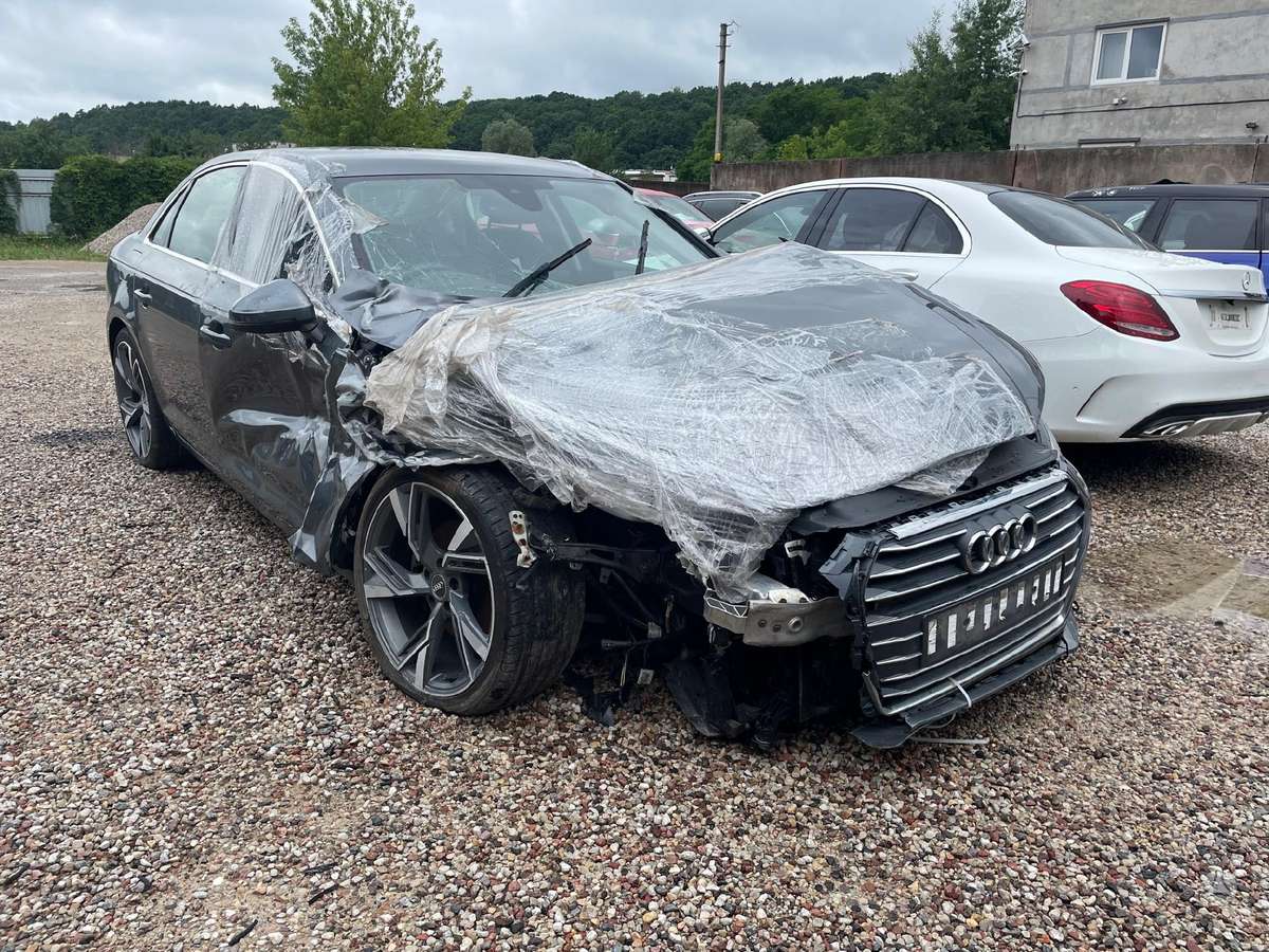 Audi A4 Variklio kodas deu