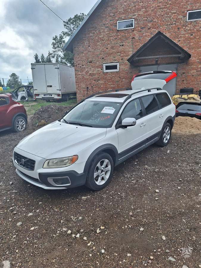 Volvo XC70 по частям