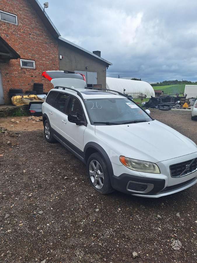 Volvo XC70 по частям