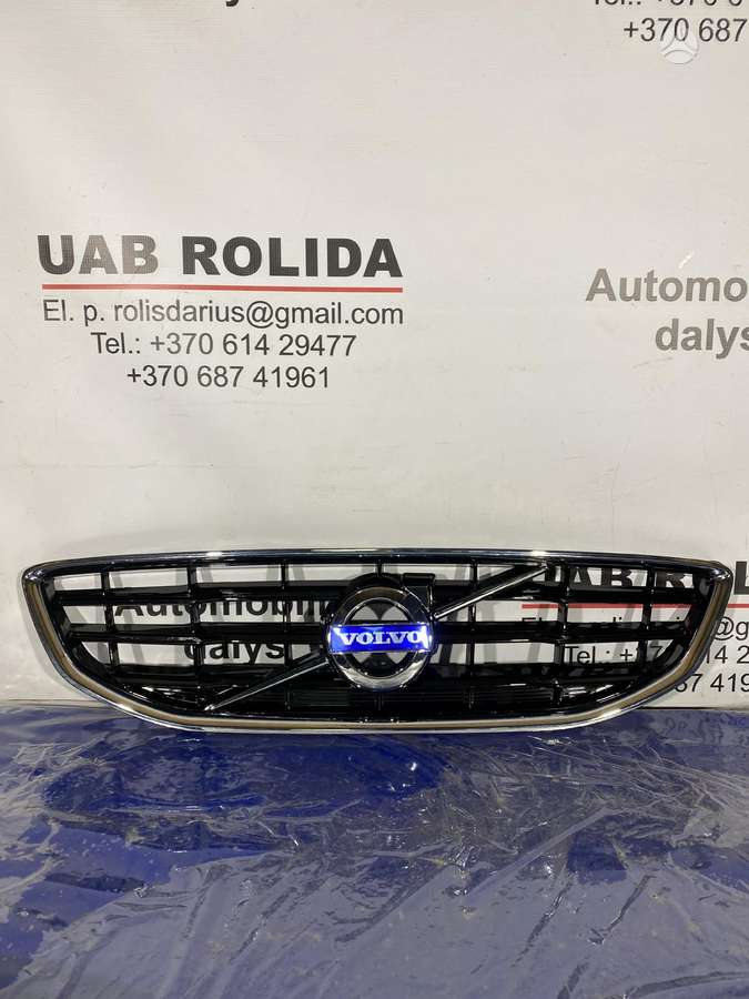 Volvo V40 детали кузова
