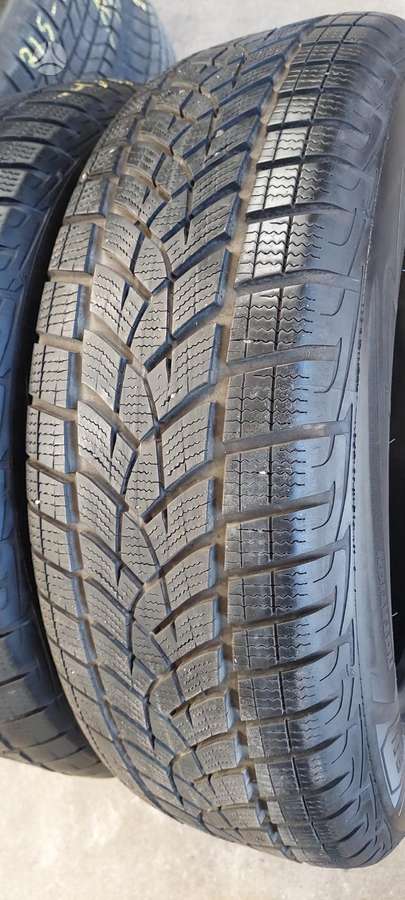 Goodyear, winter 215/65 R17
