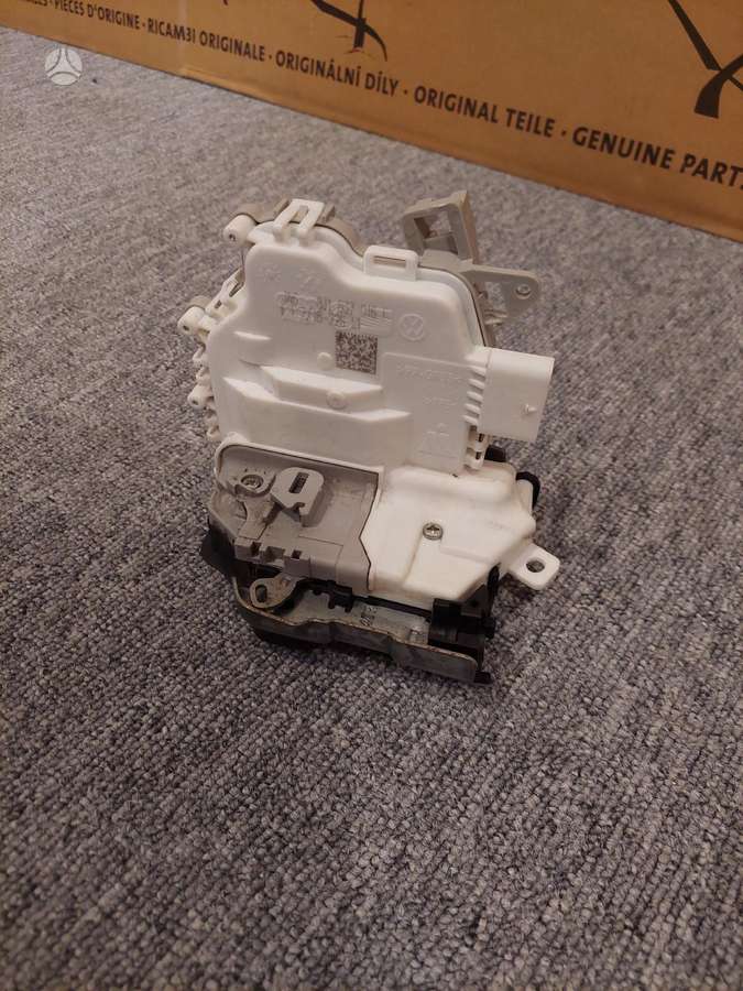 Audi Q3 body parts
