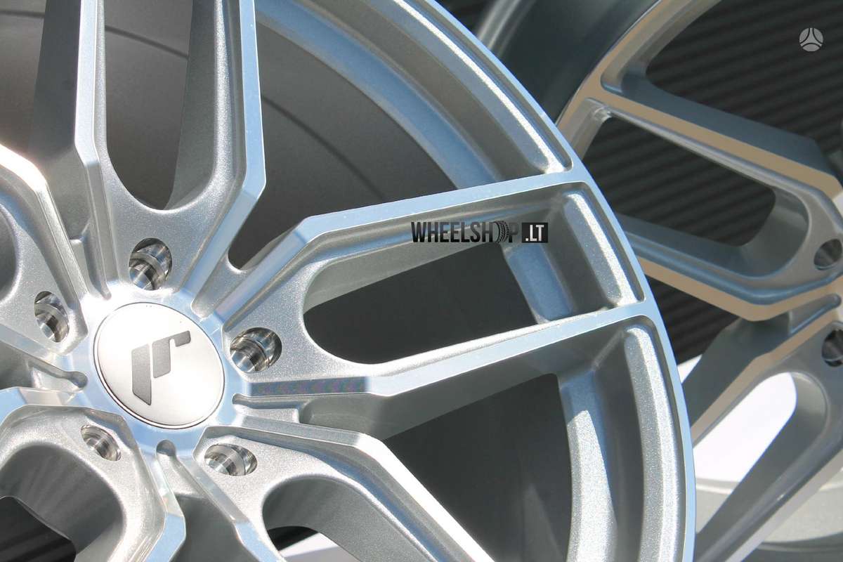 Japan Racing JR25 Silver, light alloy, R19