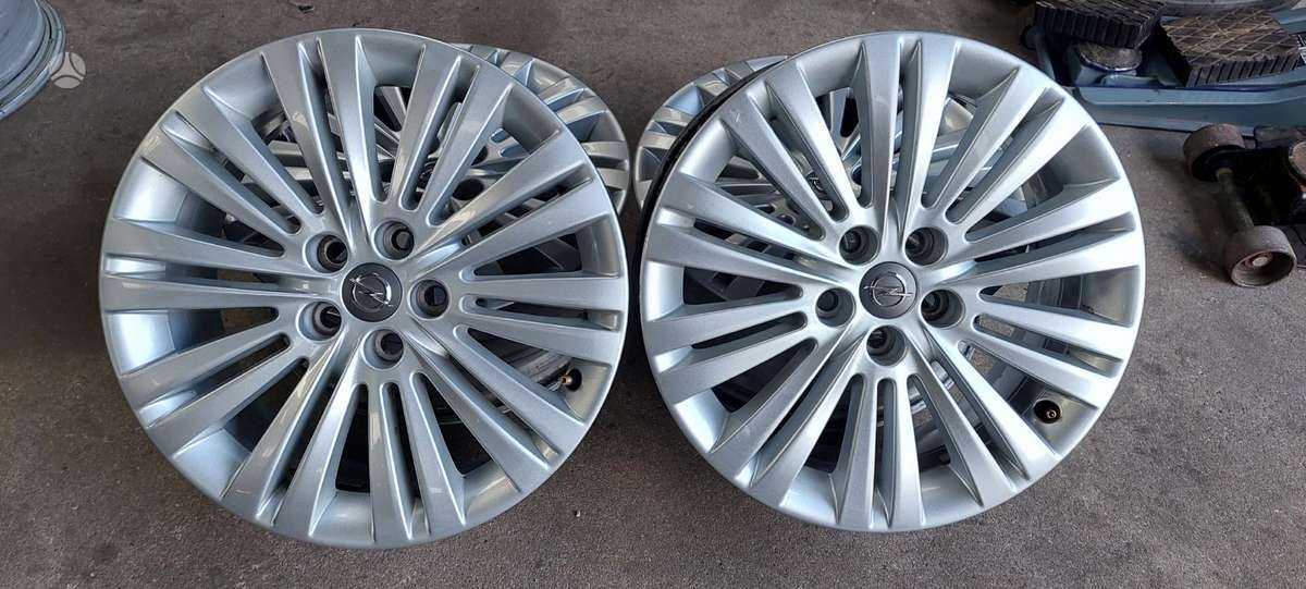 Opel, lengvojo lydinio, R17