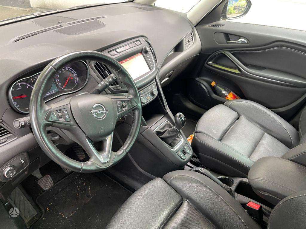 Opel Zafira Tourer