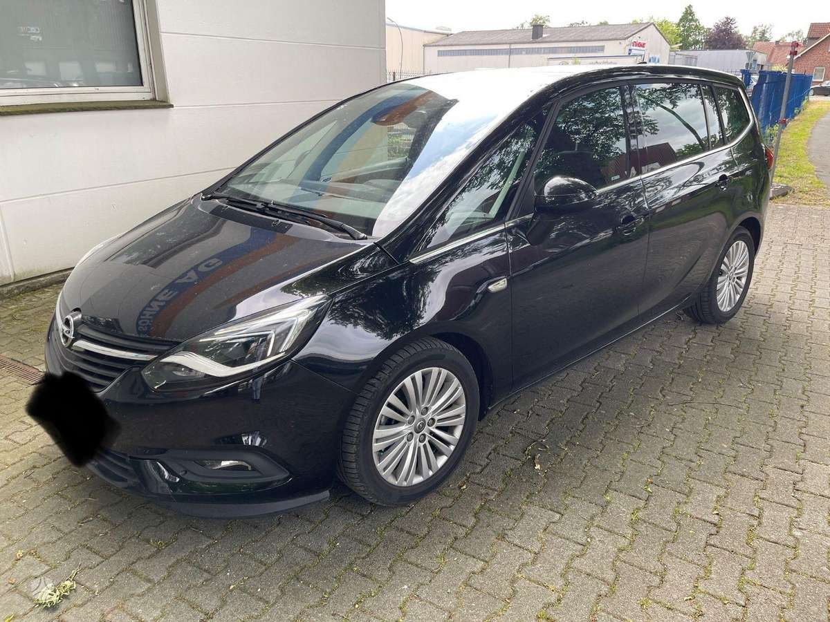 Opel Zafira Tourer