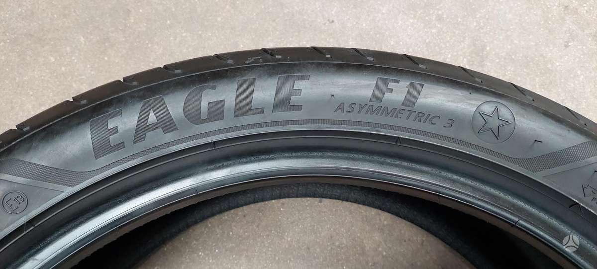 Goodyear, summer 245/40 R19