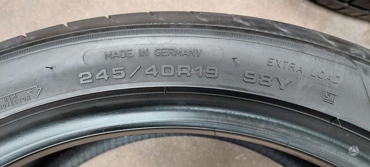 Goodyear, summer 245/40 R19