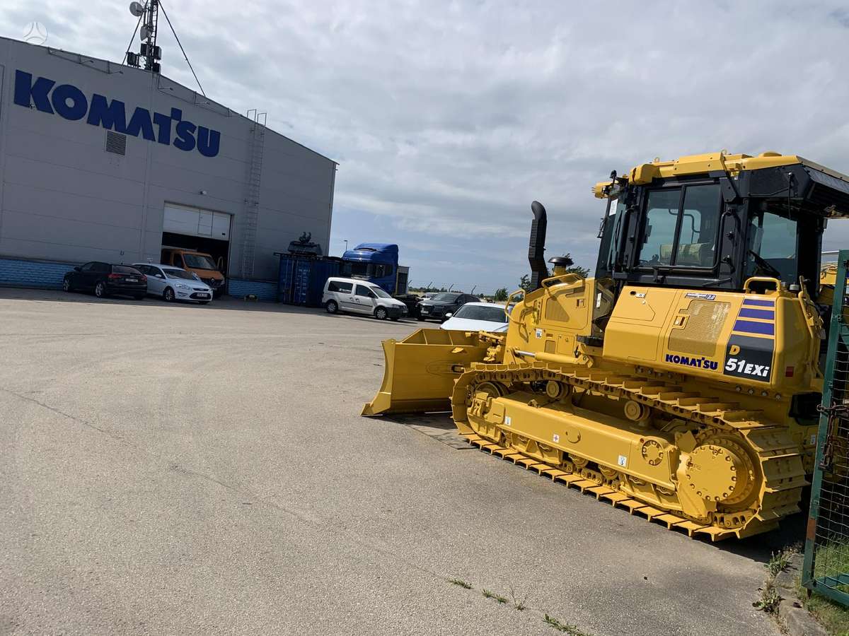 Komatsu D51PX-24EO, bulldozer