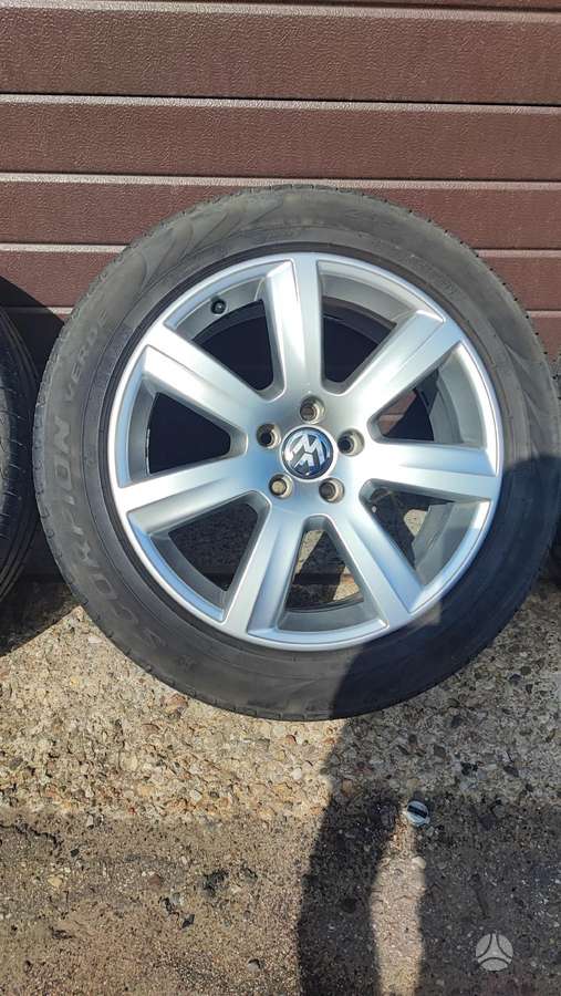 Volkswagen Su padangomis, легкосплавные , R18