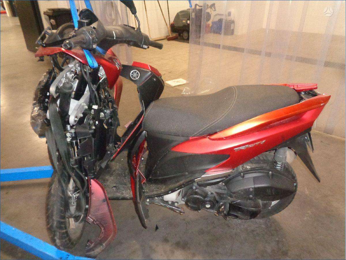 Yamaha Tricity, мотороллеры / мопеды