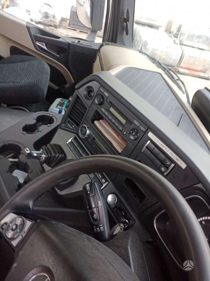 Mercedes-Benz ACTROS, тягачи