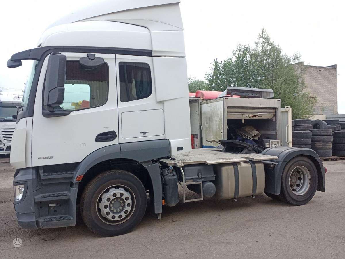 Mercedes-Benz ACTROS, тягачи