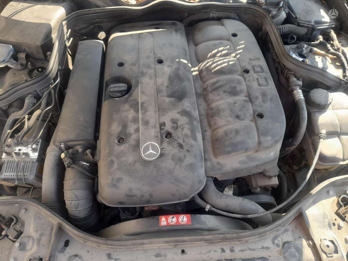 Mercedes-Benz E320 по частям. variklis 648