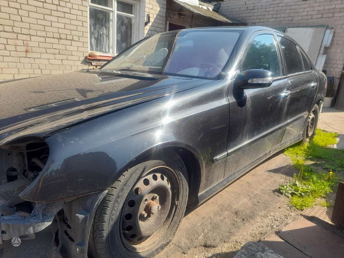 Mercedes-Benz E320 по частям. variklis 648