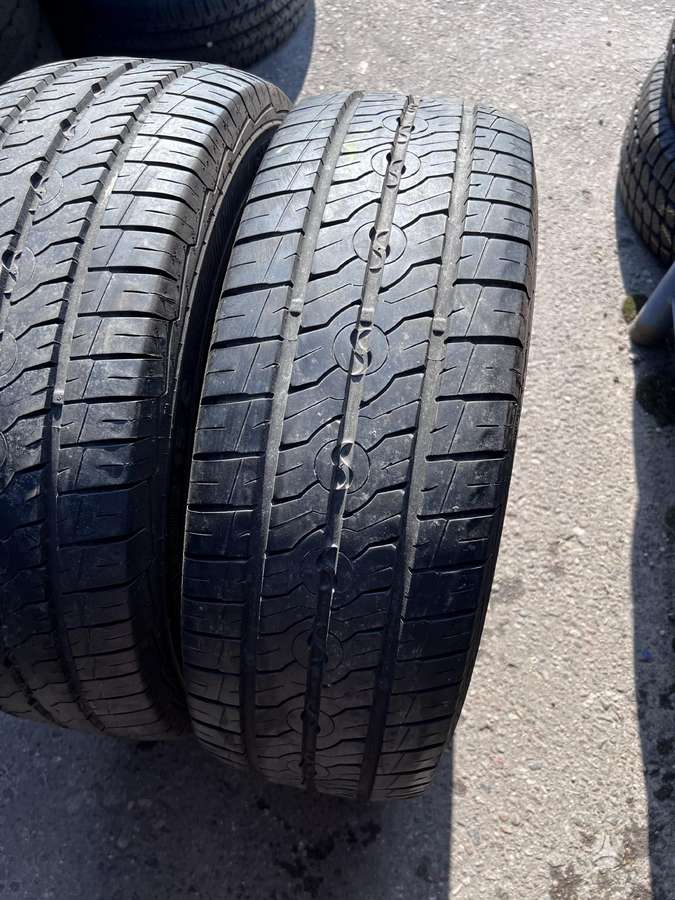 Semperit, vasaras 225/70 R15