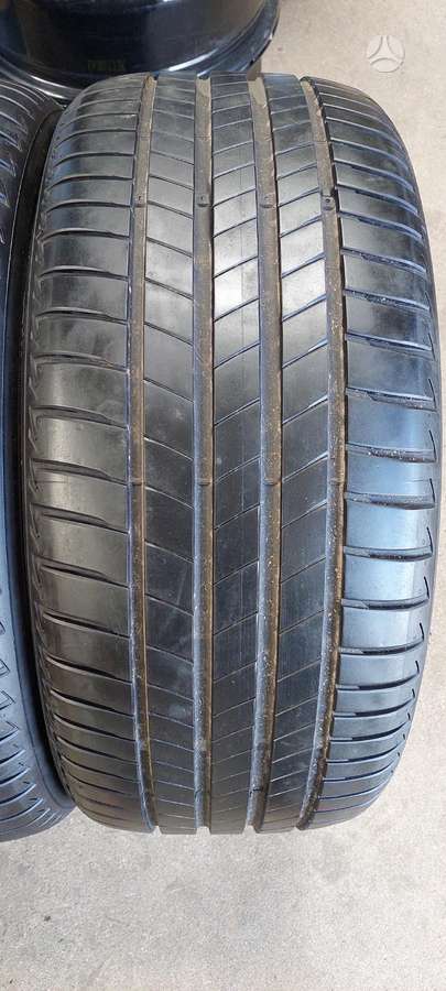 Bridgestone, летние 245/40 R19