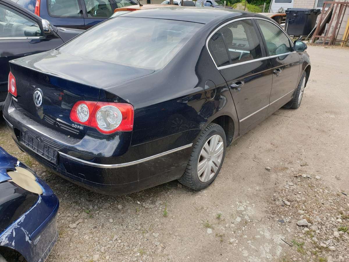 Volkswagen Passat for parts
