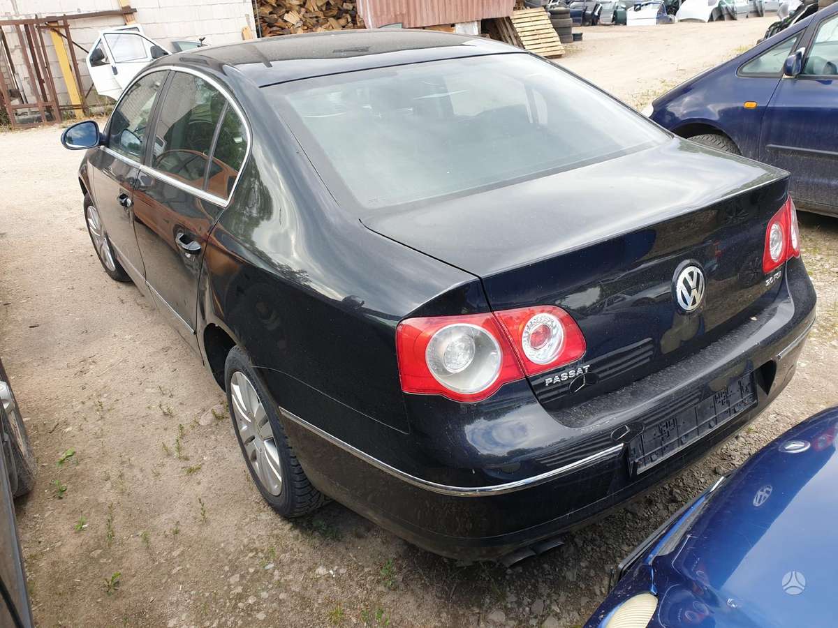 Volkswagen Passat for parts